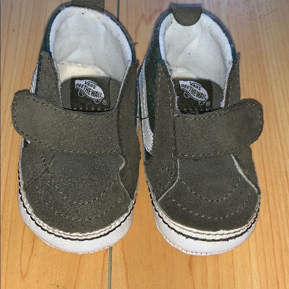 Infant camo Vans